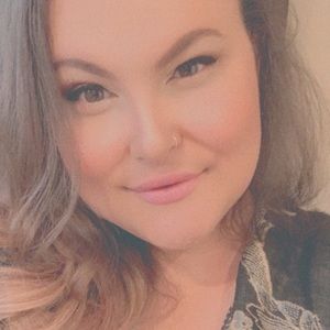 Meet your Posher, Vicky